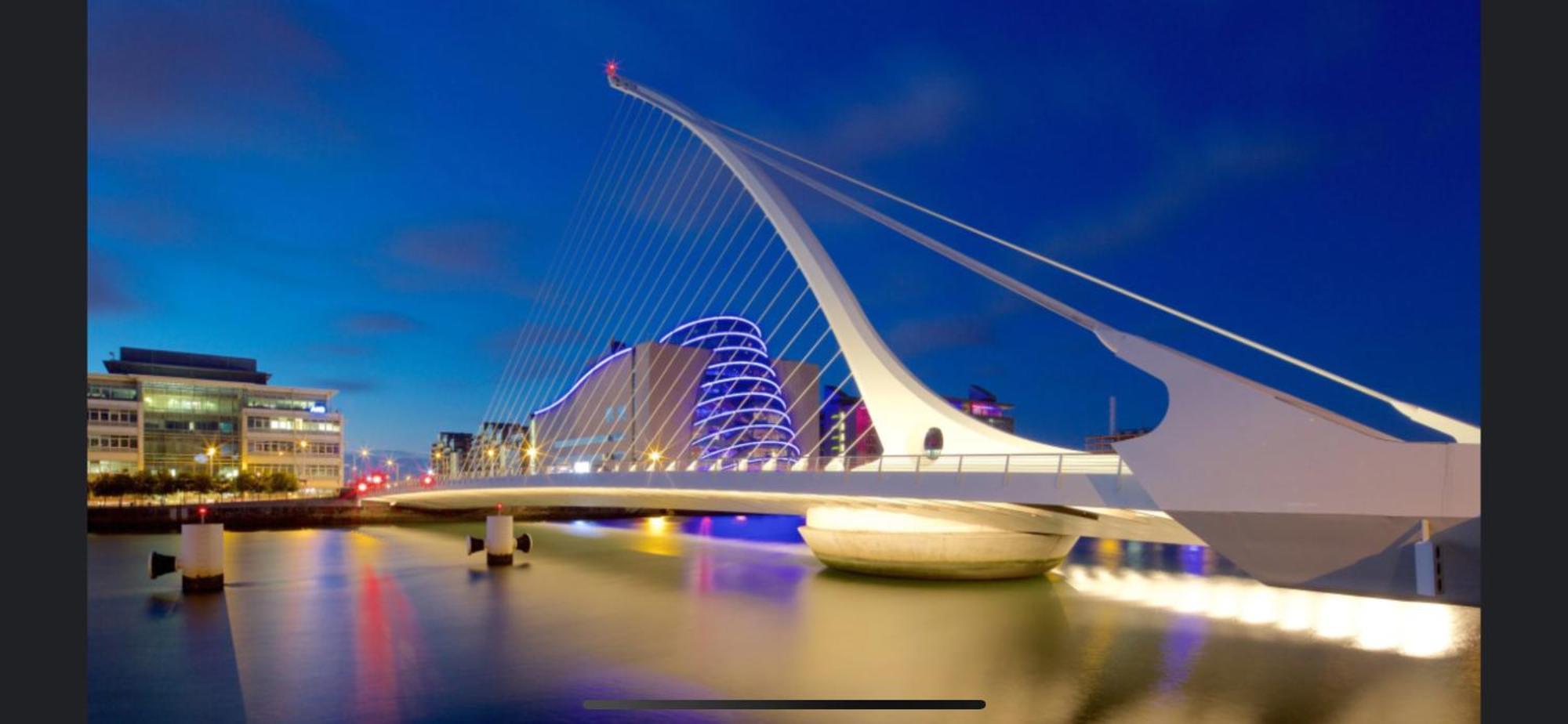 Modern Dublin City Centre Bagian luar foto